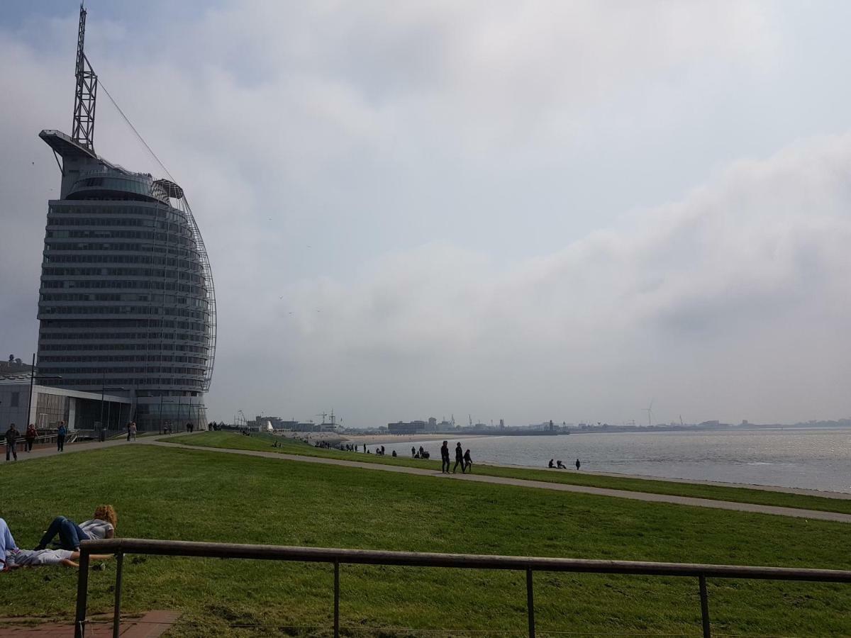 Ferienwohnung Koralle - Am Wasser Bremerhaven Exterior photo